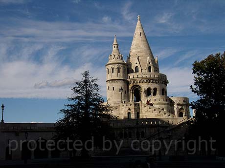 Fischer s Bastion im Sommer Budapest foto