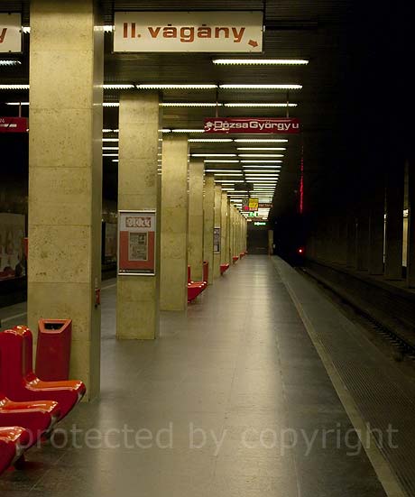 U Bahn Station in Budapest foto