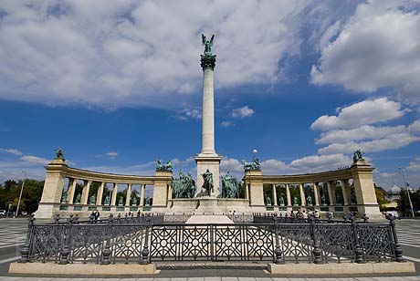 Heros square in Budapest  photo