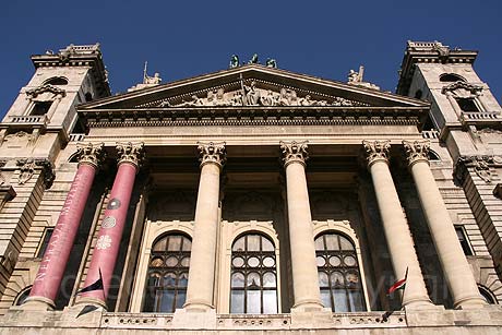 Musée hongrois de l'ethnographie à Budapest photo