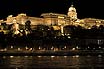 Le Palais Royal De Budapest Pendant La Nuit