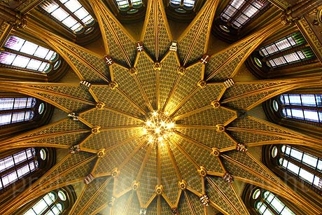 Cupola edificio del Parlamento ungherese Budapest foto